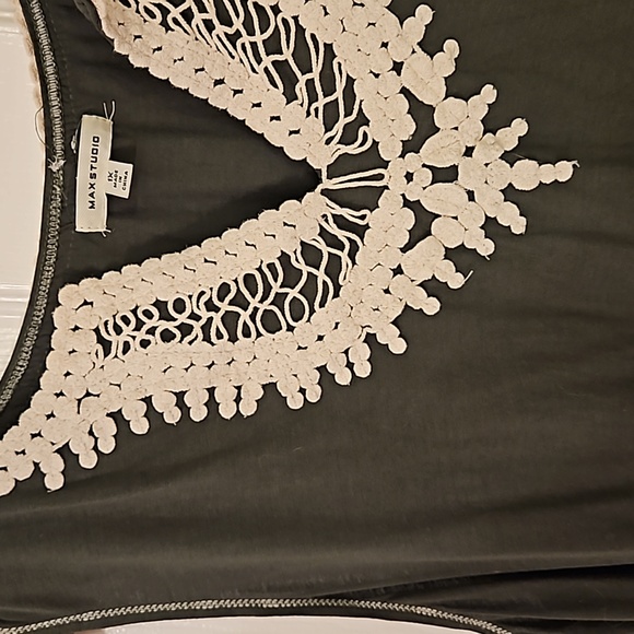 Max Studio top, sz 1X - Picture 2 of 4